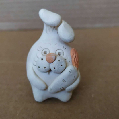 Глиняная игрушка "Заяц-свистулька"