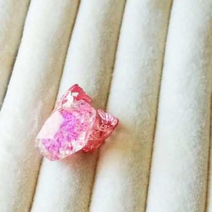 Перстень розовый