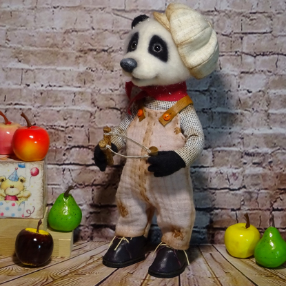 Войлочная игрушка "Озорной малыш-панда"