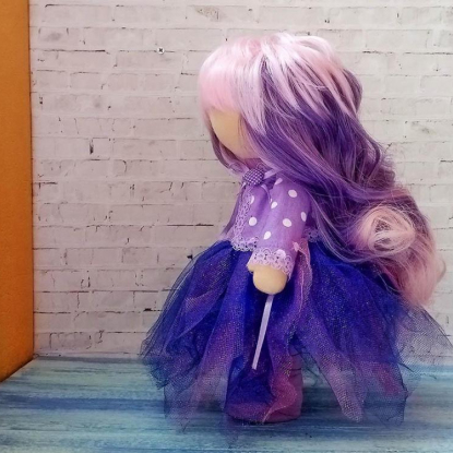 Интерьерная текстильная кукла в сиреневом