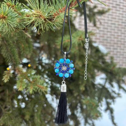 Мандала из Лазурита и Апатита