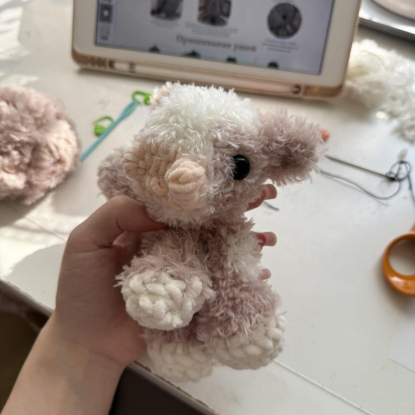 Игрушка "Пушистая коровка"