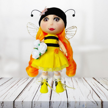 Интерьерная кукла "Пчёлка"