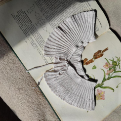 Вязаный воротничок