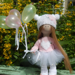 Интерьерная кукла Девочка с шарами