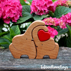 Пазл деревянный Влюбленные слоники